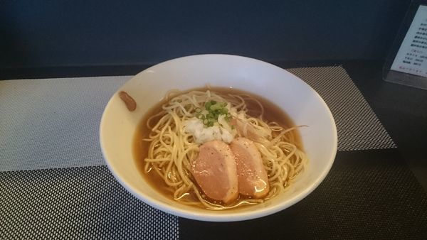 「冷やし煮干そば ￥８００」@煮干乱舞の写真