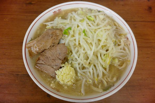 「小¥700／ニンニク¥0」@ラーメン二郎 品川店の写真