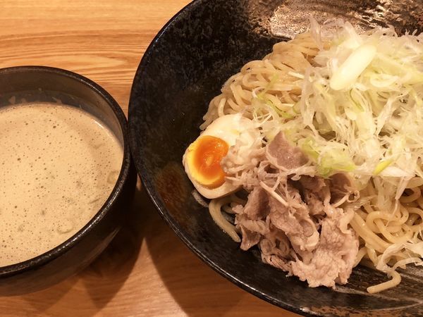 「牛骨魚介つけ麺(2玉)」@人情麺家 牛骨王の写真