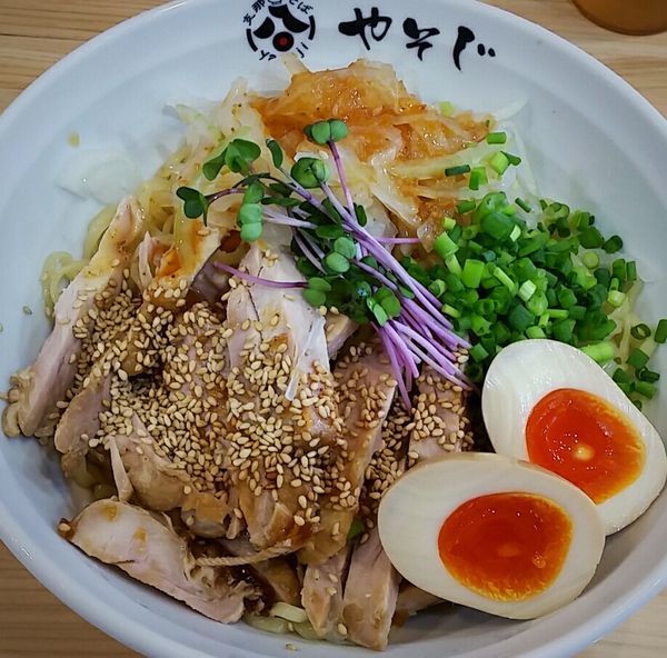 「【限定】冷たいバンバン鶏麺　８５０円」@支那そば やそじの写真