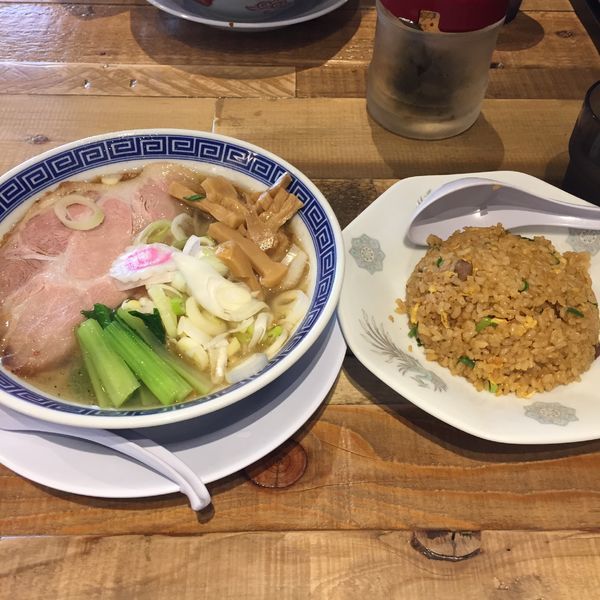 「サバ塩そば＋半やきめし 1,000円」@サバ6製麺所 成城学園前店の写真