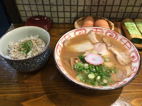 「中華そば、しらすご飯」@中華そば 丸田屋 ぶらくり丁店の写真