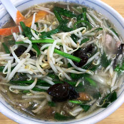 もやしラーメン　550円