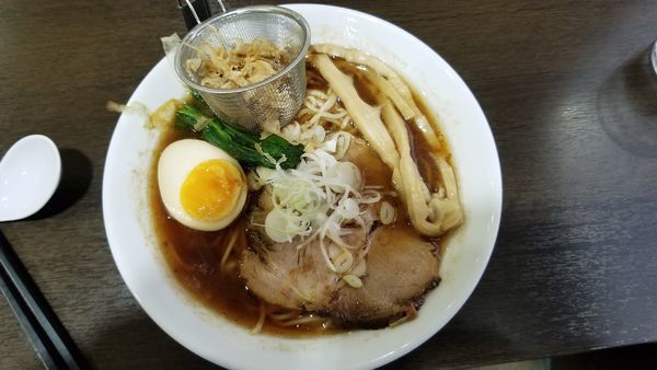 「手火山式ラーメン」@タブー・ザ☆ボニート 富士店の写真