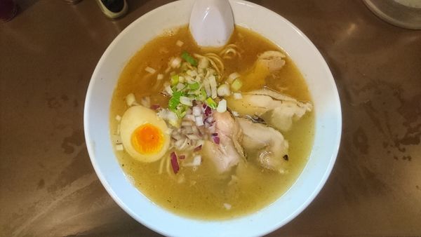 「こく塩」@鶏こく中華 すず喜の写真