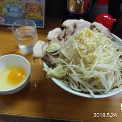 弁天麺大盛　野菜ちょい増し　チャーシュートッピング　生卵付き