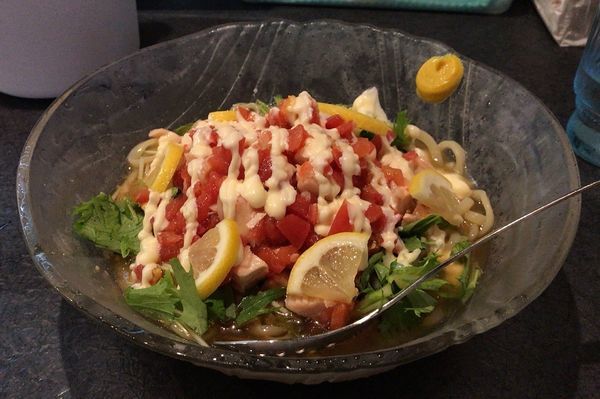 「鶏むね肉とトマトの冷やし麺(限定)850円」@秋田ラーメン はまの写真