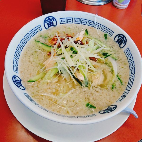 「塩寅 鶏キュウリ生姜」@中華そば寅 湘南台店の写真