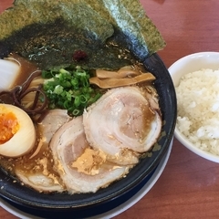 総本家しなとら 土佐道路店の画像