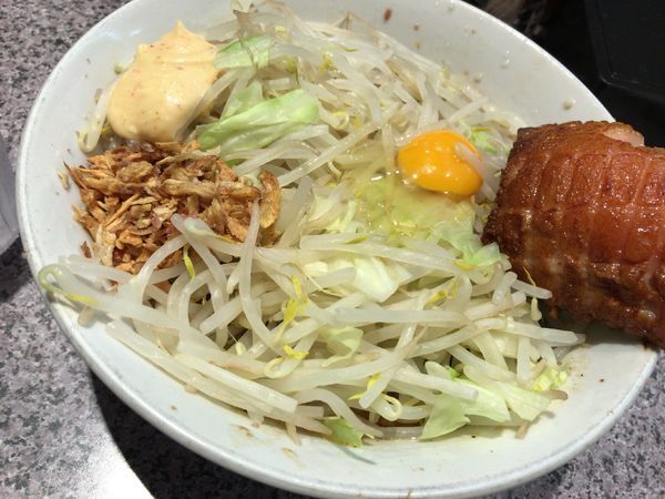 「汁なしそば」@ラーメン宮郎の写真