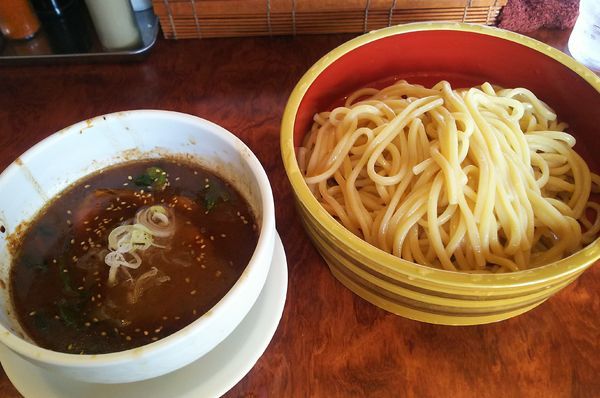 「冷やしつけ麺+特選チャーシュー」@つけ麺 目黒屋の写真