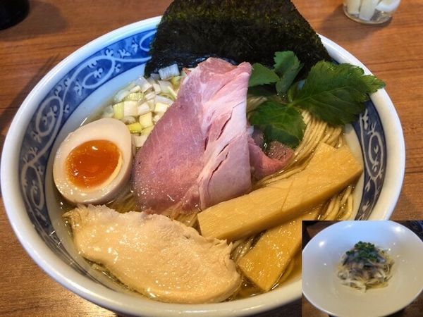 「煮干そば白醤油690円、いわしそば430円」@寿製麺よしかわ 川越店の写真