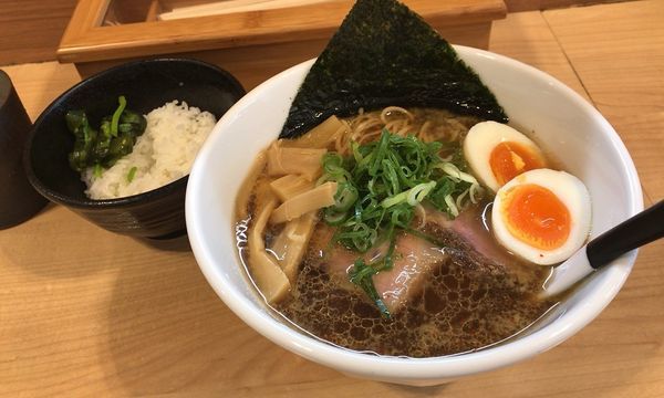 「熱血中華そば(限定)＋味玉＋半ライス」@麺屋Mの写真