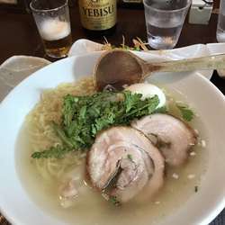 本丸塩らーめん 塩煮卵トッピング