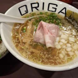 ORIGAMIらーめん（醤油）中盛