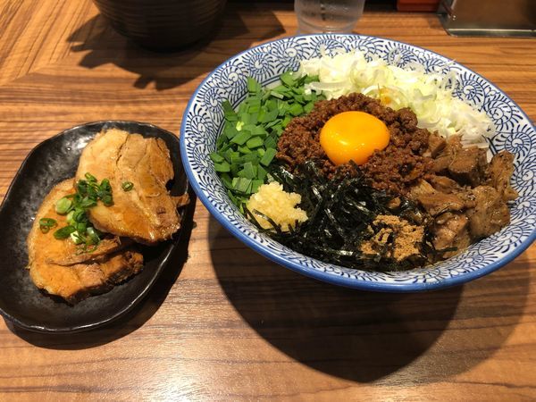 「台湾並み・追加豚」@ラーメン燈郎の写真