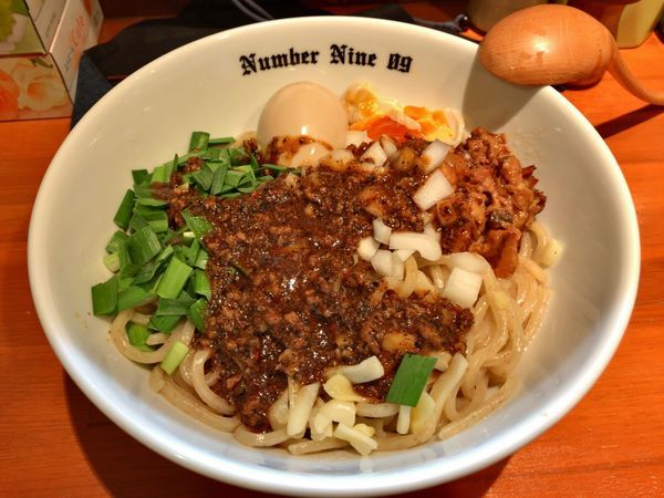 「油そばBLACK」@麺Dining Number Nine 09の写真