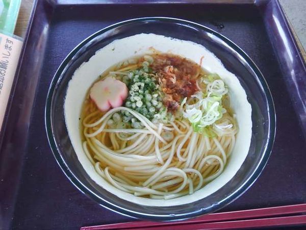 「釜揚うどん200円」@せき麺の写真
