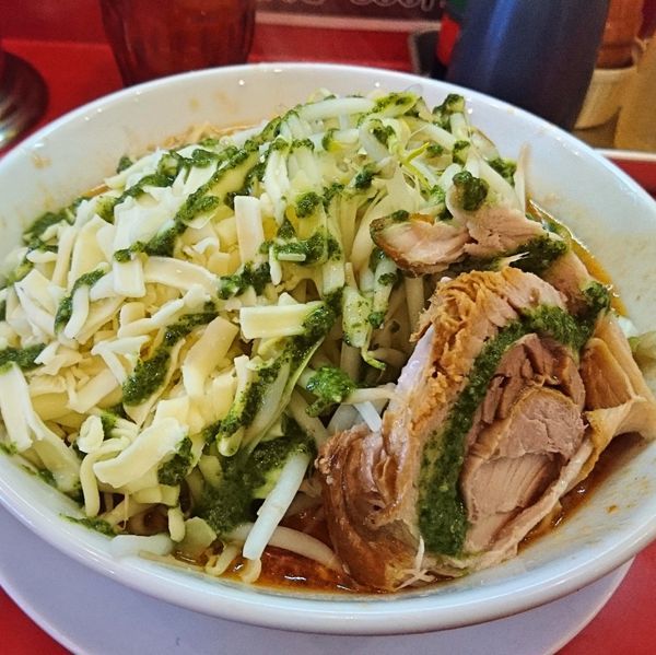 「トマトラーメン850　チーズ100　野菜＝普通　他＝無し」@自家製麺 ダイサンの写真