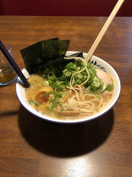 「特製醤油ラーメン（こってり）➕油マシ」@麺工房 いなせの写真