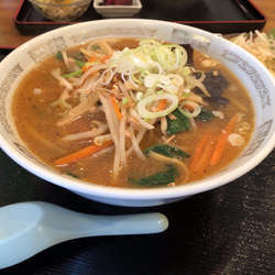 味噌ラーメン 700円