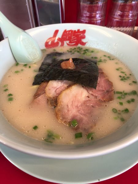 「朝ラーメン」@山岡家 川島店の写真