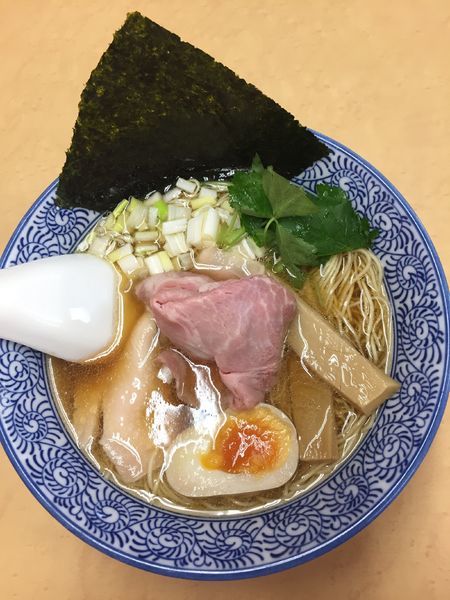 「煮干しそば 白」@中華そば よしかわの写真