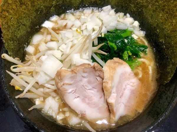 「らーめん並 玉ねぎ のりトッピング」@横浜家系らーめん 宝来家の写真