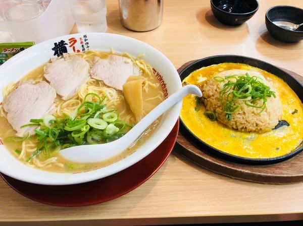 「ラーメン＆鉄板チャーハン」@ラーメン横綱 春日井店の写真