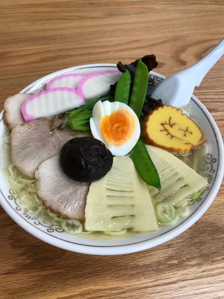 「五目ラーメン大盛1050円」@味世屋食堂の写真