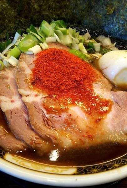 「すご煮干(５辛)&駒ネギ」@ラーメン凪 大宮店の写真