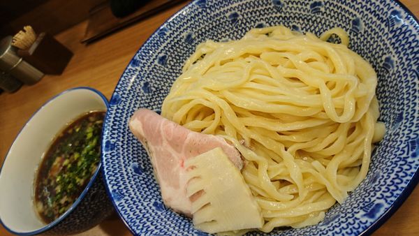 「鴨だし×魚介つけ麺、大盛400グラム」@麺屋福丸の写真