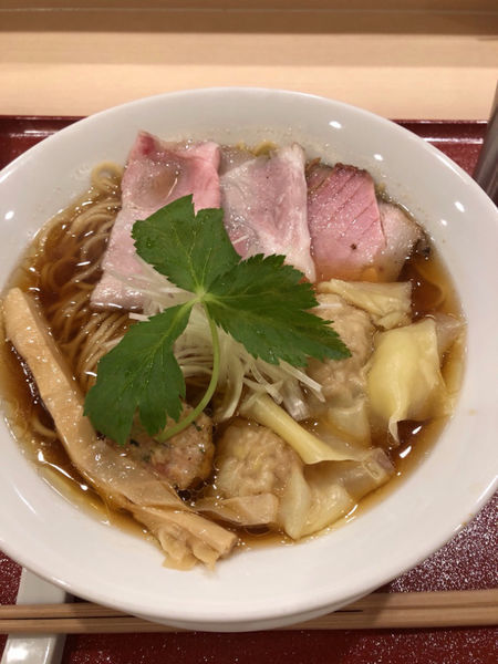 「中華蕎麦850円＋ワンタン」@麦と麺助 新梅田中津店の写真