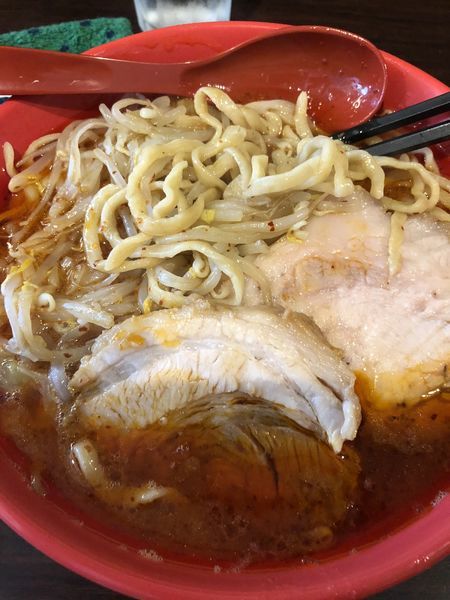 「辛いラーメン」@ピコピコポンの写真