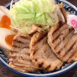 特製ドカ盛り野菜ラーメン