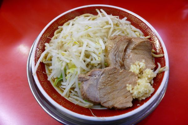 「小ラーメン¥650／にんにく¥0」@麺でる 戸越店の写真