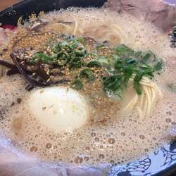 味玉チャーシュー麺