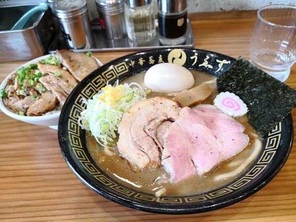 「味玉中華そば」@中華蕎麦うゑずの写真