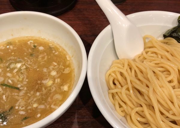 「塩つけ麺（麺少な目￥830）」@大勝軒まるいち 渋谷店の写真