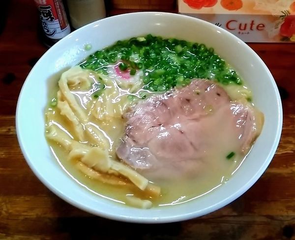 「白湯塩大盛」@麺屋 菜々兵衛の写真