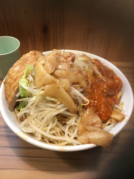 「フュージョン大盛＋豚1枚」@火の豚 南越谷駅前店の写真