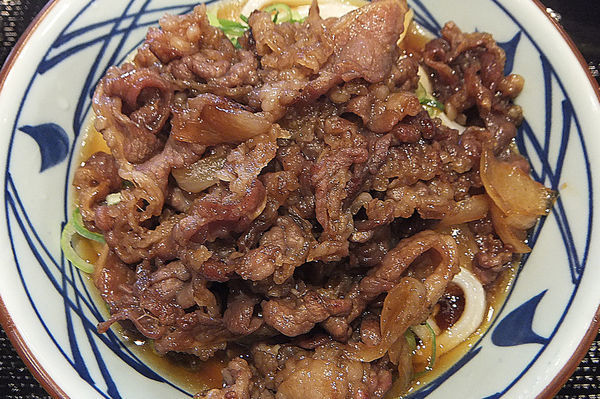 「牛山盛りうどん(並)」@丸亀製麺 ララガーデン春日部店の写真