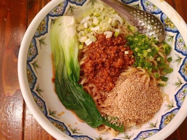 「汁なし担々麺」@中国ラーメン揚州商人 飯田橋ラムラ店の写真