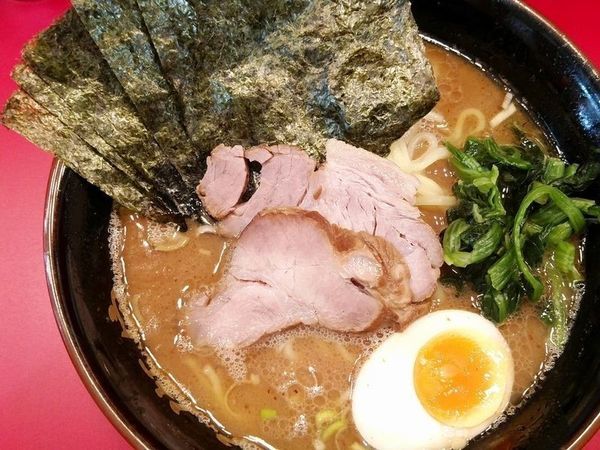 「特製らーめん」@らーめん 谷瀬家 新橋店の写真