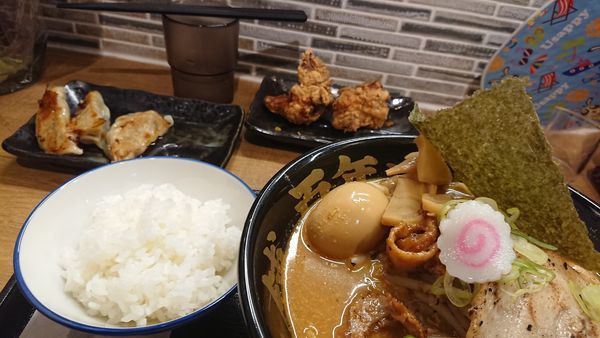 「特製百年味噌ラーメン」@マルキン本舗 東松山店の写真