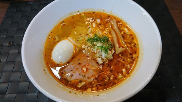 「壱富士ラーメン（トマトソース）＋味玉（１００円）＝９００円」@ONLY ONE NOODLE 壱富士の写真