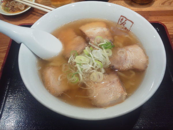 「喜多方ラーメン 650円」@喜多方ラーメン 坂内 歌舞伎町店の写真