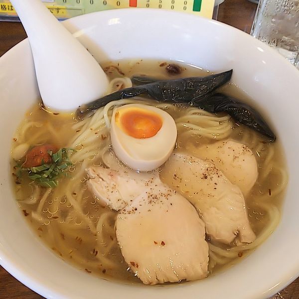 「【夏期限定】鶏の冷た～い鶏塩らはッ❗️」@ラハメン ヤマンの写真