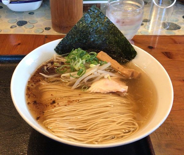 「しおそば(750円･税別)」@麺や食堂 本店の写真