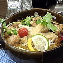 「グリーンカレーみそらーめん(海老油味変ver.)＋大盛」@ど・みそ 町田店の写真